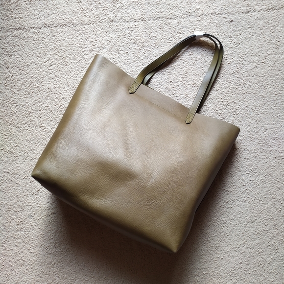 Madewell Suede Stripe Transport Leather Tote
NWT - Picture 5 of 8